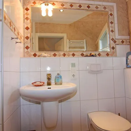 Semi-detached House, * Zingst